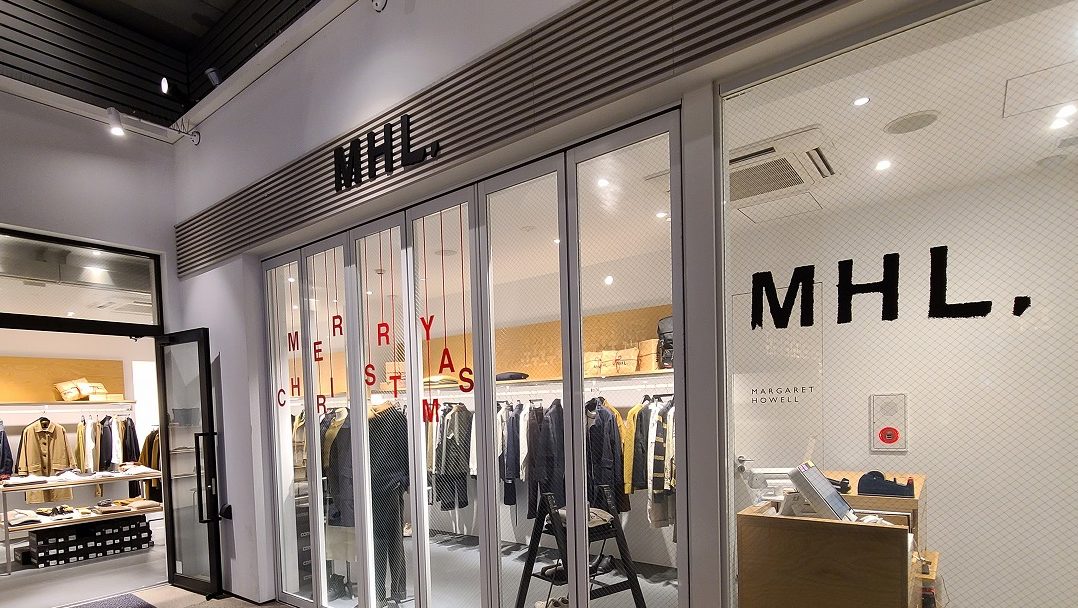 Mhl 中目黒 ファッション好きなら分かって当然 おしゃれ素人がmhl で質問攻めしてきた ナカメディア