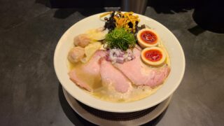 jazzy beatsの鶏ニボらぁ麺