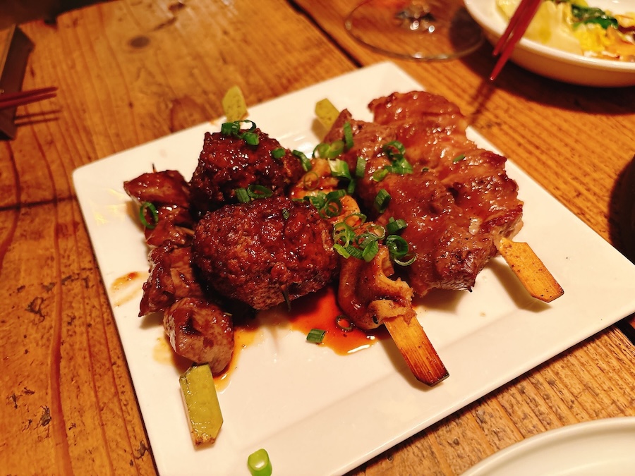 LambCHANの串盛り合わせ