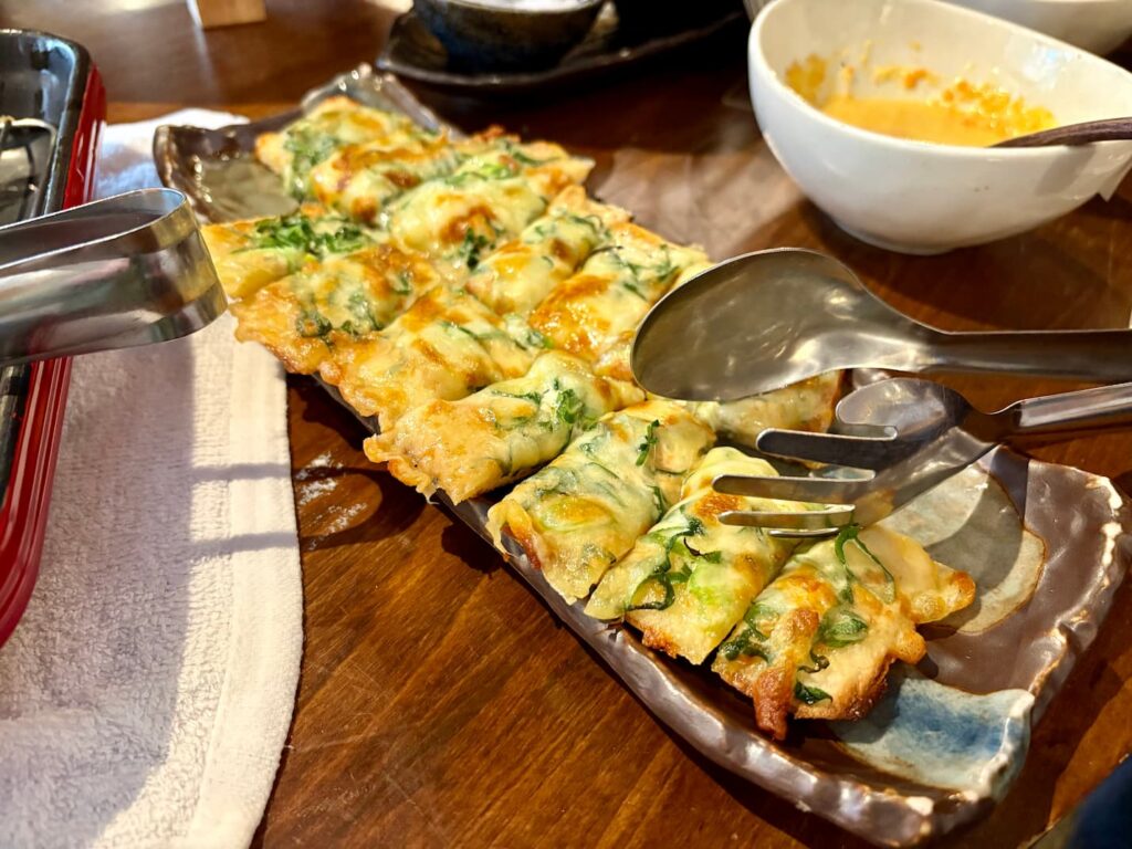 はな豆の九条ネギピザ